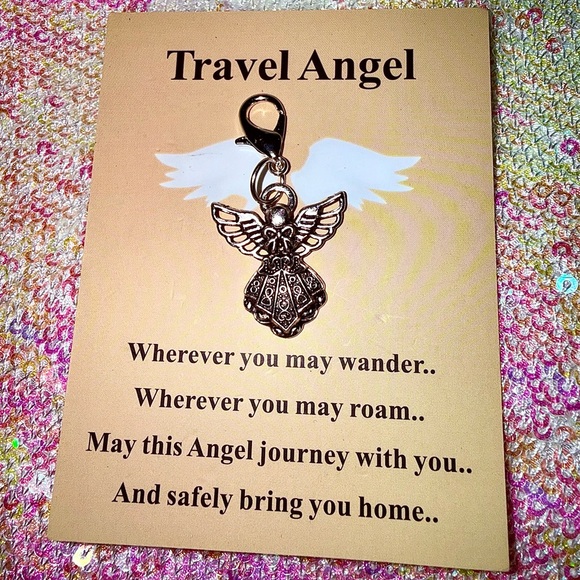 Detailed Silver Graceful Guardian Angel Travel Charm Keychain (Lobster Clasp) - Picture 3 of 6